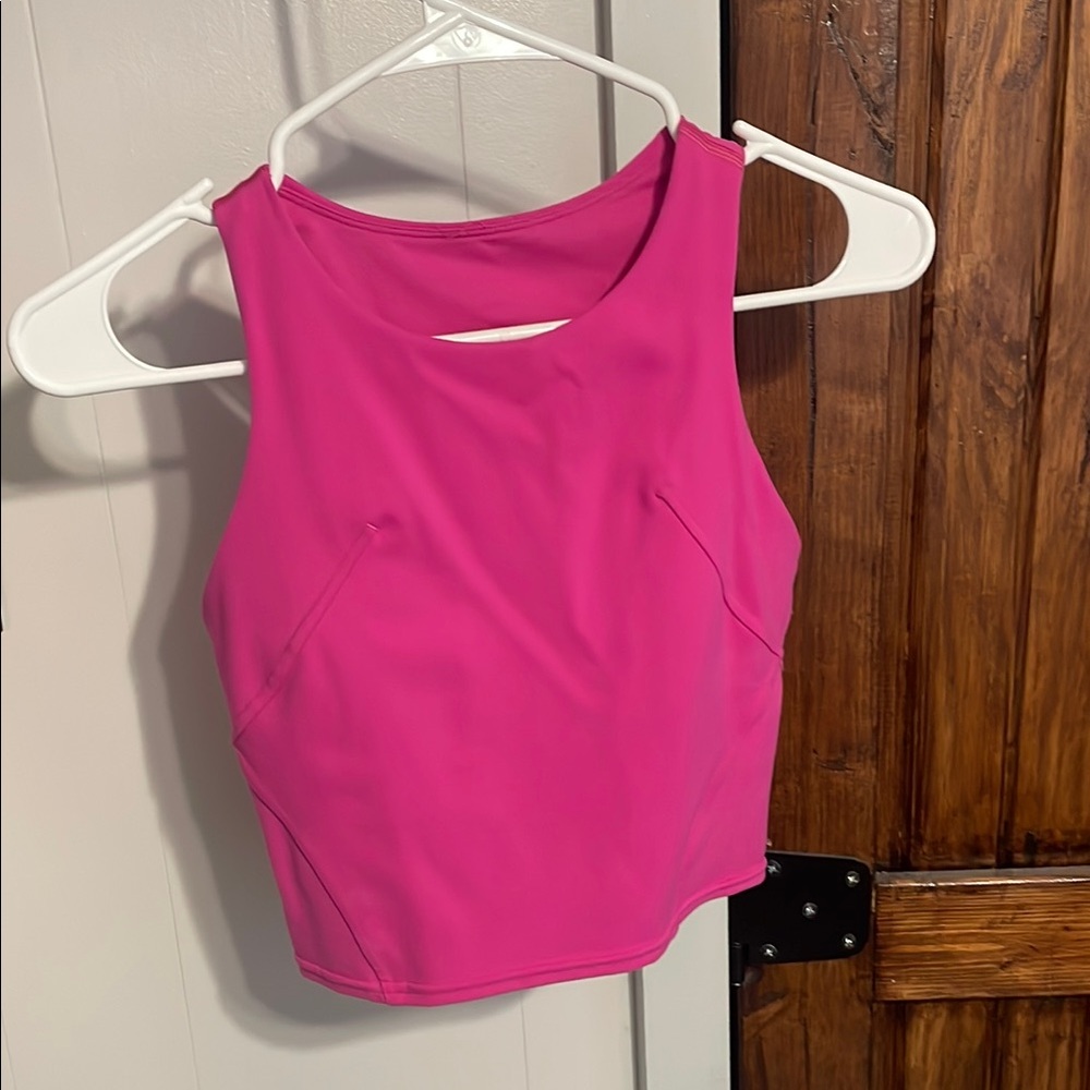 LuluLemon Women's Pink Crop
